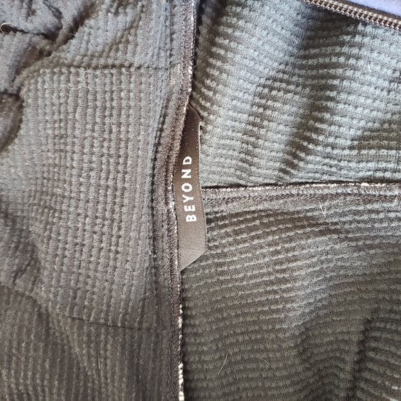 Mens Beyond Clothing Stretch Alpha L5 American Made Technical Jacket - Picture 2 of 6